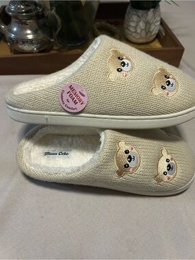 Women's Cream Bear Slip-On Memory Foam Slippers